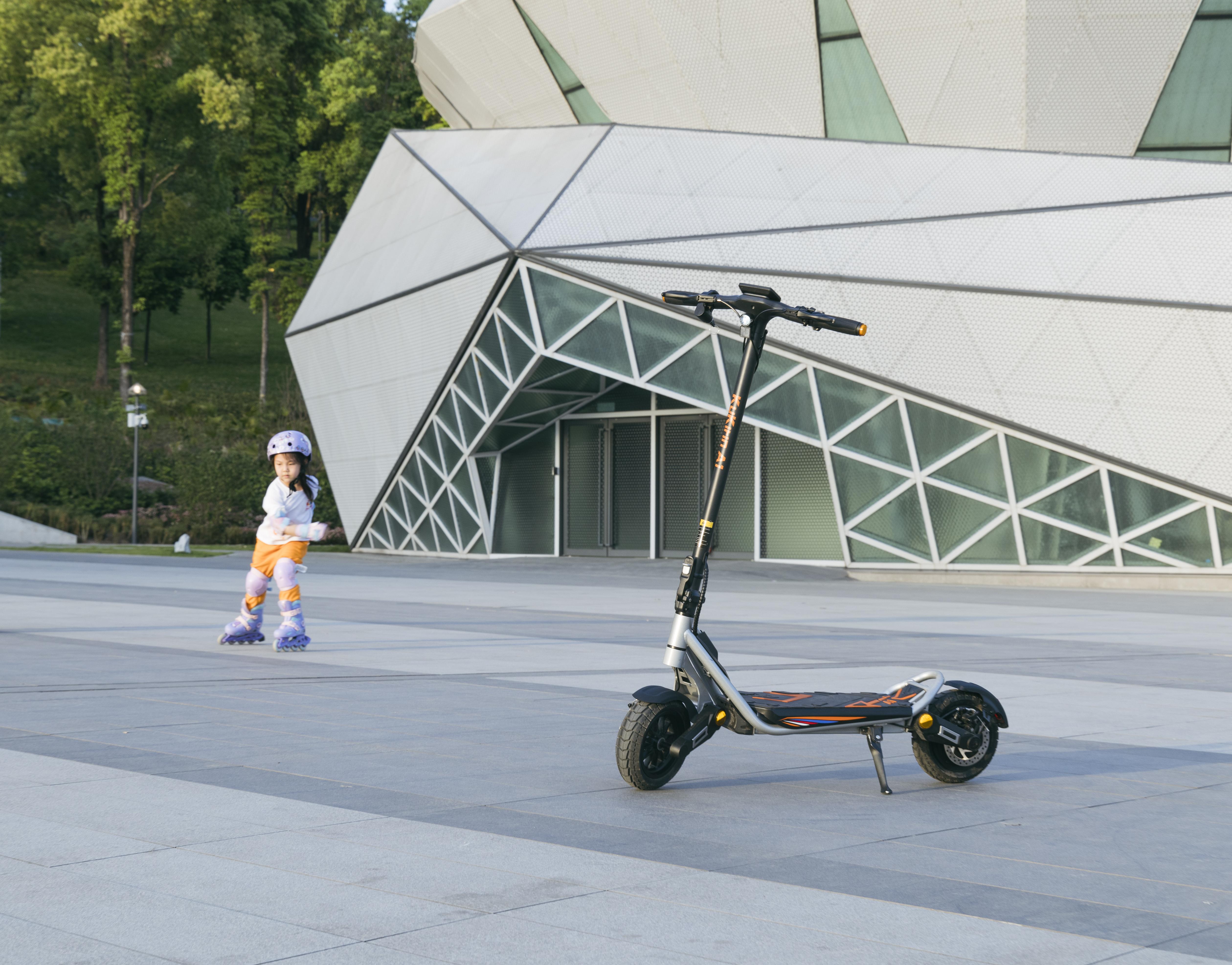 KuKirin A1 Внедорожный Электросамокат 880Вт Мотор 48В13Ач Батарея Складной Электросамокат 10-дюймовые Дорожные Шины Внедорожный Электросамокат